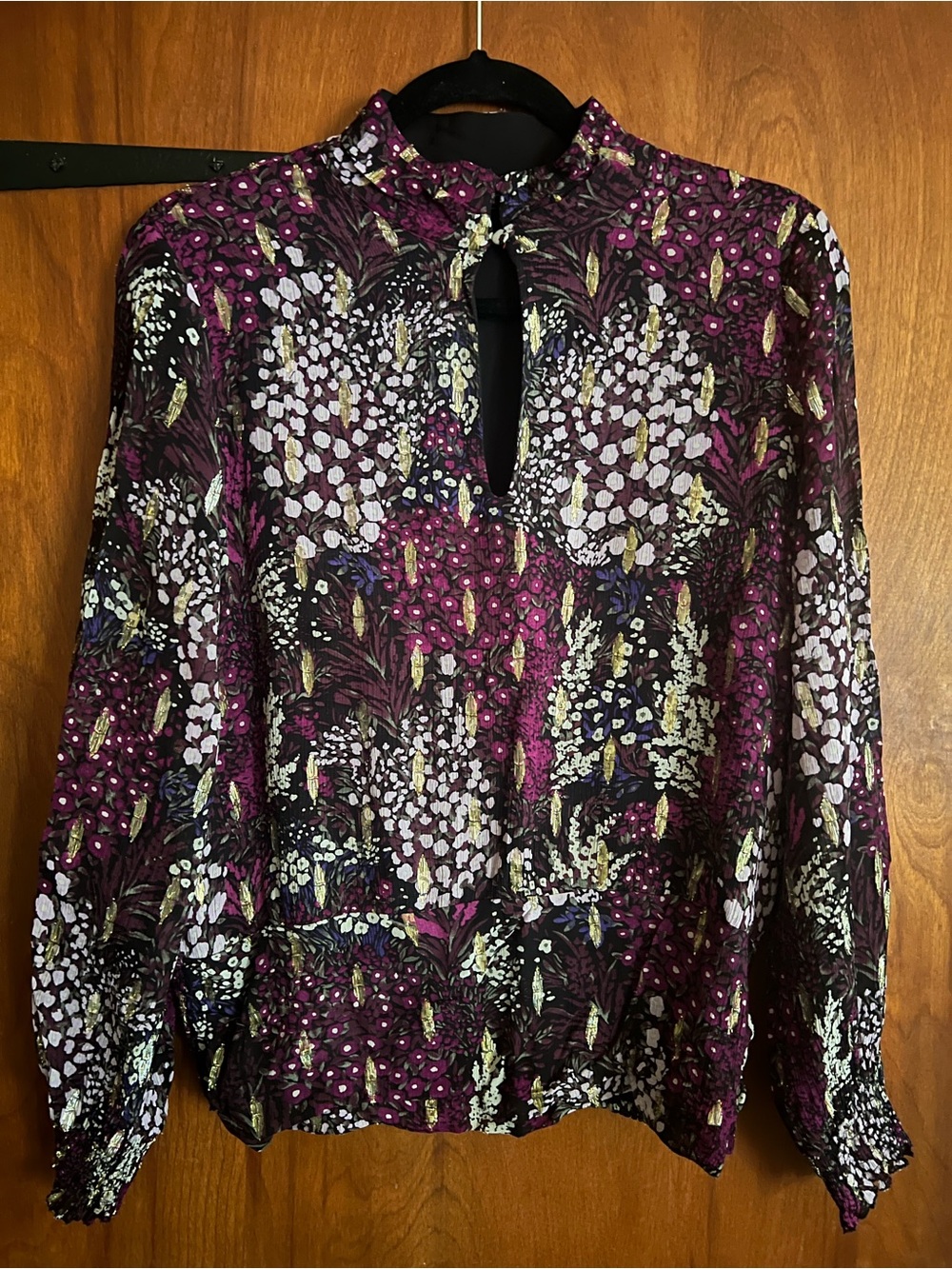 White House Black Market Purple Floral Keyhole Neck Blouse